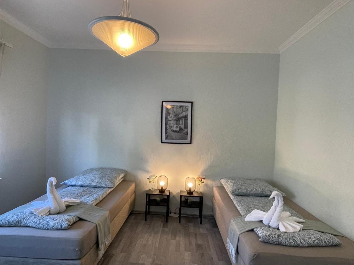 Comfortable Shared Apartment With Private Room In Wesseling Exterior photo